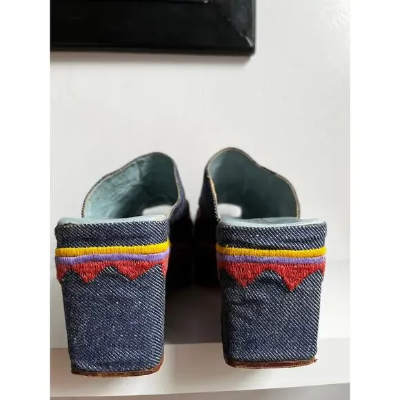 Vintage 60s Platform Mule Heels | Embroidered Denim Peep Toe | Mod Folk | Size 6 - Picture 5 of 10